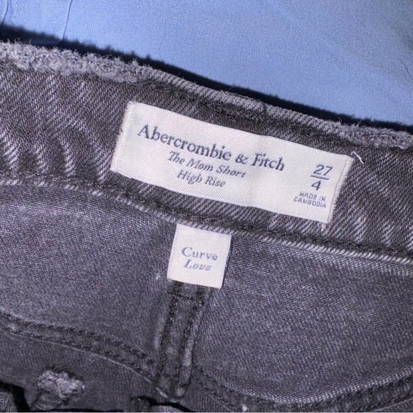 Abercrombie & Fitch The Mom Shorts - Picture 3 of 3